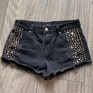 Embellished forever 21 shorts, size 26